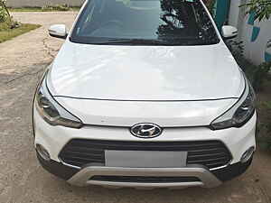 Second Hand हुंडई i20 एक्टिव 1.2 s in नरसिंघपुर