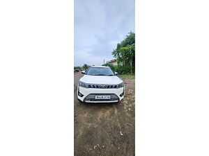 Second Hand Mahindra XUV300 1.5 W8 AMT [2019-2020] in Nagpur