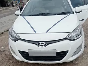 Second Hand Hyundai i20 Sportz 1.4 CRDI in Muzaffurpur