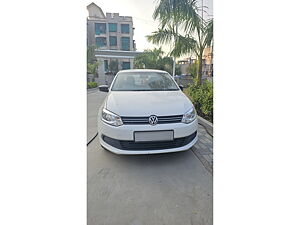 Second Hand Volkswagen Vento Highline Diesel in Mehsana