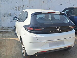 Second Hand Tata Altroz XE Petrol [2020-2023] in Gandhinagar