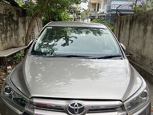 Second Hand Toyota Innova Crysta VX 2.4 8 STR in Barshi