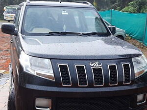 Second Hand Mahindra TUV300 T8 AMT in Thrissur