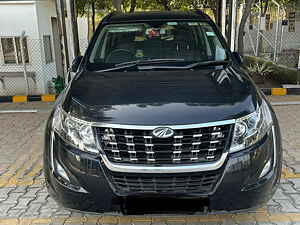 Second Hand महिंद्रा XUV500 w9 in गुड़गांव