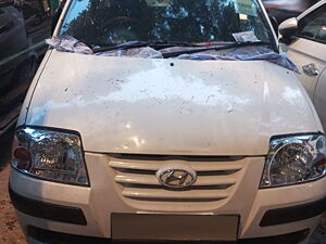 Second Hand Hyundai Santro GLS in Delhi