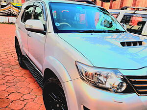 Second Hand Toyota Fortuner 3.0 Ltd in Bhopal