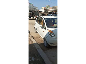 Second Hand Tata Nano LX in Bareilly