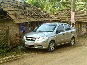 Second Hand Chevrolet Aveo 1.4 in Kolkata