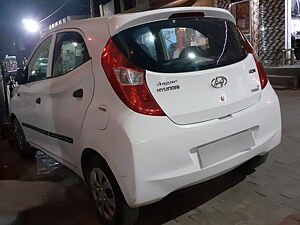 Second Hand Hyundai Eon Magna + in Hapur