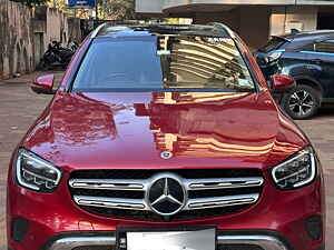 Second Hand मर्सिडीज़ बेंज़ GLC 220d 4मैटिक प्रोग्रेसिव  in मुंबई