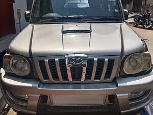 Second Hand Mahindra Scorpio SLE BS-IV in Lucknow