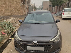 Second Hand Hyundai Elite i20 Magna 1.4 CRDI in Sriganganagar