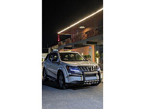 Second Hand Mahindra XUV500 W8 in Hyderabad