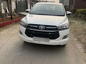 Second Hand Toyota Innova Crysta 2.4 GX 8 STR [2016-2020] in Kasganj