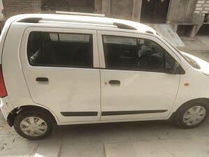 Second Hand Maruti Suzuki Wagon R LXI in Bikaner