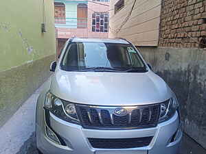 Second Hand महिंद्रा XUV500 w10 in भिवानी