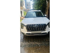 Second Hand Hyundai Alcazar Signature (O) 6 STR 1.5 Diesel AT in Gurgaon