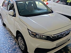 Second Hand Honda Amaze 1.2 V CVT Petrol [2018-2020] in Kochi