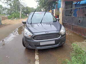 Second Hand फ़ोर्ड एस्पायर एम्बिएंट 1.5 tdci in पूरी