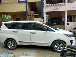 Second Hand टोयोटा इनोवा क्रिस्टा 2.4 zx 7 str [2016-2020] in बैंगलोर