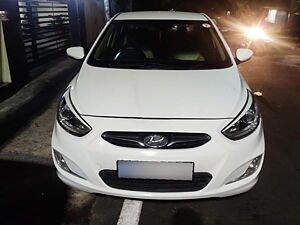 Second Hand Hyundai Verna Fluidic 1.6 CRDi SX Opt AT in Nellore