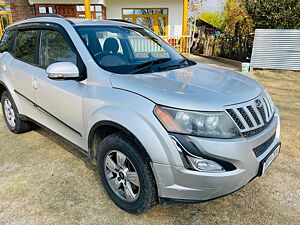 Second Hand Mahindra XUV500 W6 in Kupwara