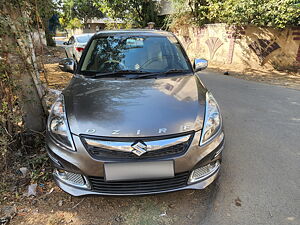 Second Hand Maruti Suzuki Swift DZire ZXI in Nagpur