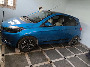 Second Hand Tata Tiago Revotron XZ Plus Dual Tone [2018-2019] in Patna