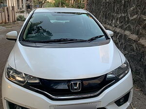 Second Hand Honda Jazz VX AT in Pune