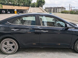 Second Hand Hyundai Verna SX 1.5 VTVT IVT in Hyderabad