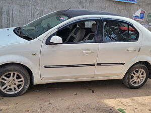 Second Hand Ford Fiesta/Classic SXi 1.6 in Auraiya