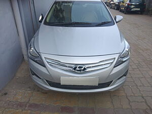 Second Hand Hyundai Verna 1.4 VTVT in Ghaziabad