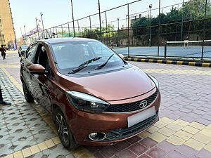 Second Hand Tata Tigor Revotorq XZ (O) in Greater Noida