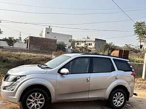 Second Hand Mahindra XUV500 W4 in Baghpat