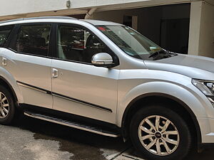 Second Hand Mahindra XUV500 W8 AT [2015-2017] in Bangalore