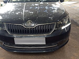 Second Hand Skoda Rapid Style in Bangalore