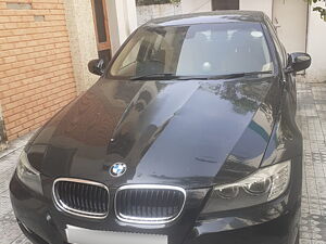 Second Hand BMW 3-Series 330i in Hyderabad