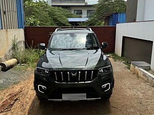 Second Hand Mahindra Scorpio Z8 L Diesel MT 2WD 6 STR [2023-2024] in Madurai