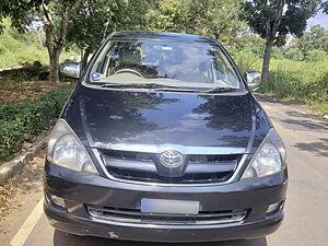 Second Hand Toyota Innova 2.5 EV MS 8 STR in Bangalore