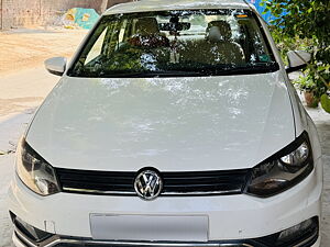 Second Hand Volkswagen Ameo Highline Plus 1.0L (P) Connect Edition in Gurgaon