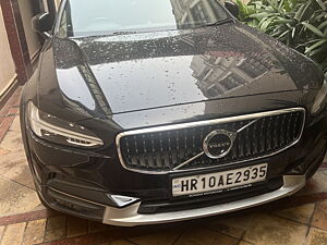 Second Hand Volvo V90 Cross Country D5 Inscription [2017-2020] in Delhi