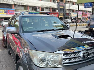 Second Hand Toyota Fortuner 3.0 Ltd in Jabalpur