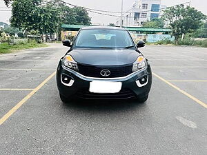 Second Hand Tata Nexon XM Diesel in Allahabad