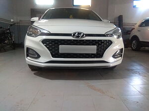 Second Hand Hyundai Elite i20 Sportz 1.2 in Deoghar