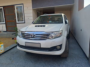 Second Hand Toyota Fortuner 4x2 AT in Jhunjhunu