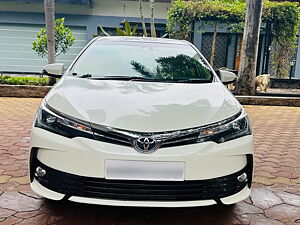 Second Hand Toyota Corolla Altis VL CVT Petrol in Pune