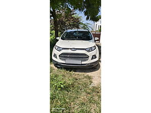 Second Hand Ford Ecosport Titanium 1.5 TDCi in Lucknow