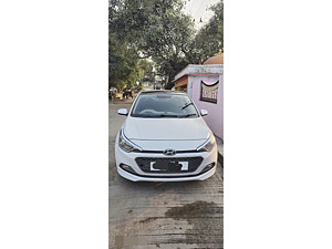 Second Hand Hyundai i20 Magna 1.4 CRDI in Dhar