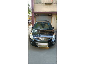 Second Hand Hyundai i20 Asta 1.2 with AVN in Thane