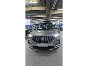 Second Hand MG Hector Plus Sharp 1.5 Petrol Turbo Hybrid MT 6-STR in Hyderabad